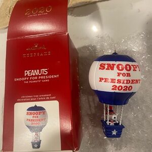 New in Box Hallmark Keepsakes Ornament Peanuts Snoopy For President 2020 Limited